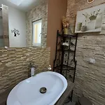 I.k. * אורביץ