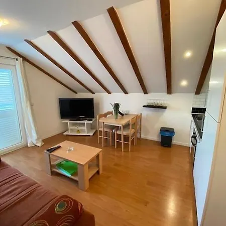 Apartment I.k. *